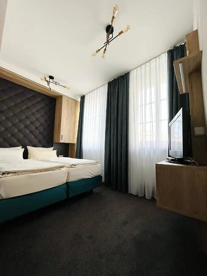 Gemuetliches Apartment Mit Blick Zur Frauenkirche Dresden