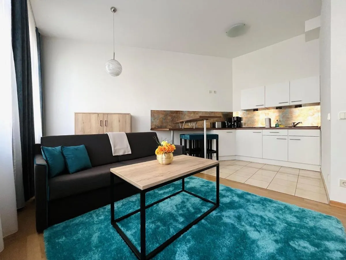 Gemuetliches Apartment Mit Blick Zur Frauenkirche Dresden